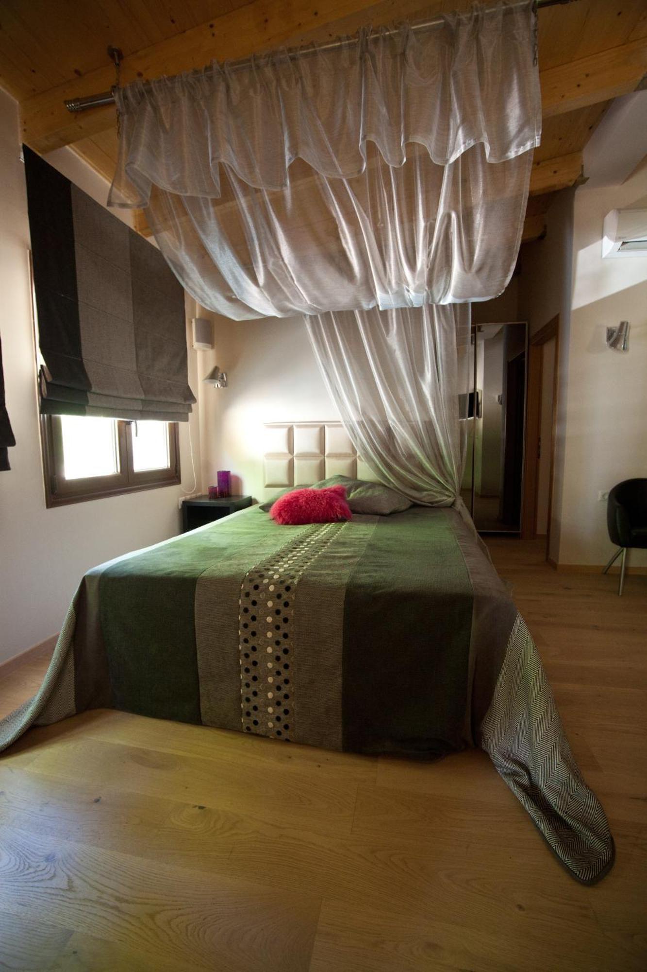 Forest Suites Boutique Hotel Mega Chorio Esterno foto